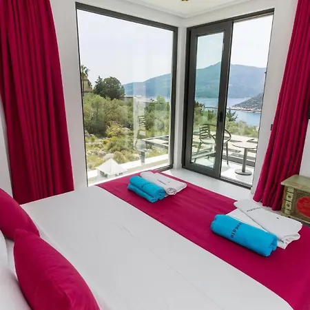 4 Bedroom 1860 Villa Kalkan
